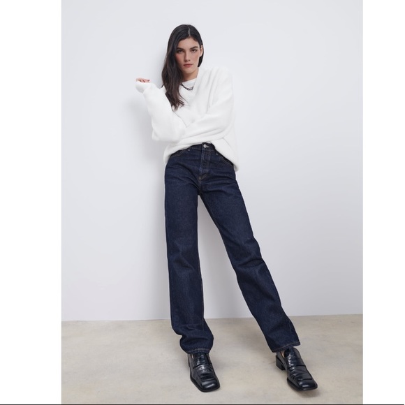 Soft Knit Sweatshirt Size S NWT - Picture 2 of 5